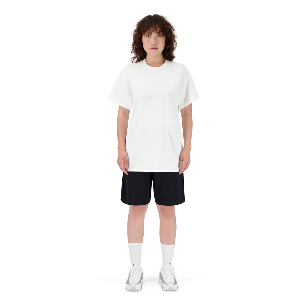 CONJUNTO PANTALÓN CORTO DE JOGGING NEGRO + CAMISETA